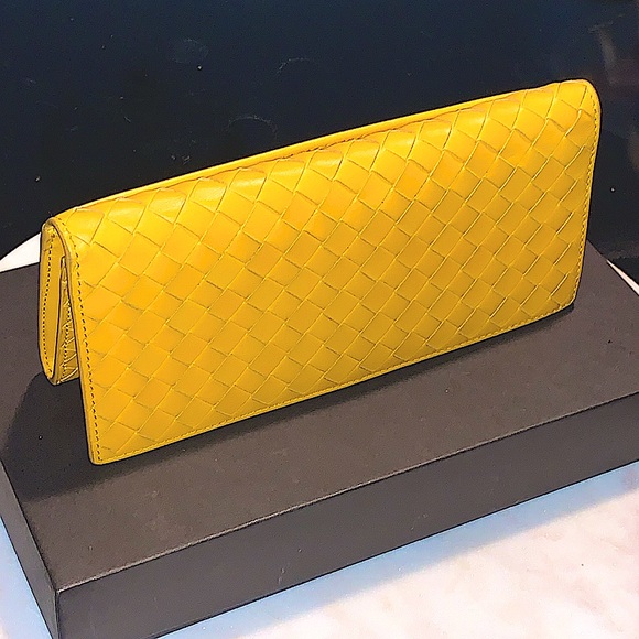 BOTTEGA VENETA CONTINENTAL WALLET BILLFOLD INTRECCIATO MUSTARD LEATHER - Picture 2 of 15